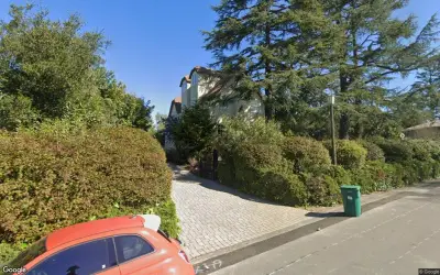Alameda County real estate: House on Harbord Drive sells for $3,675,000