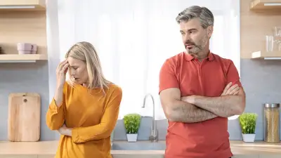 Husband refuses to eat chicken left in hot car for hours, sparking food safety debate: 'Not thrilled'