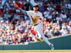 ‘We’re starting to believe in that’: Trevor Story on Red Sox identity during 10-game winning streak