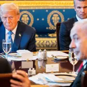 Trump and Netanyahu Meet Amid Gaza Cease-Fire Negotiations